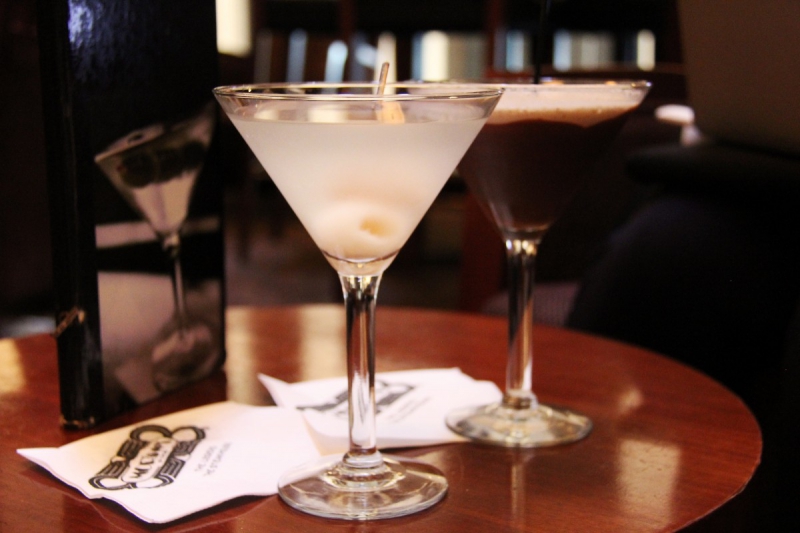 brasserie-VILLECROZE-min_martini_bar_lychee_chocolate_alcohol_liquor_happy_hour_happy-910161